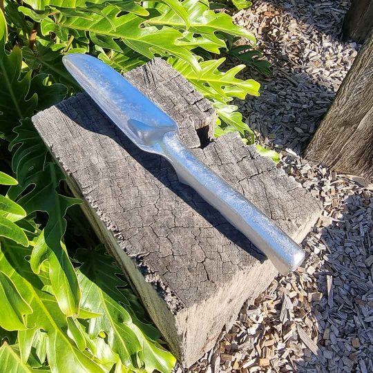 The Narrow Garden Trowel Tool, 100% Australian Made by Garden Tools Australia